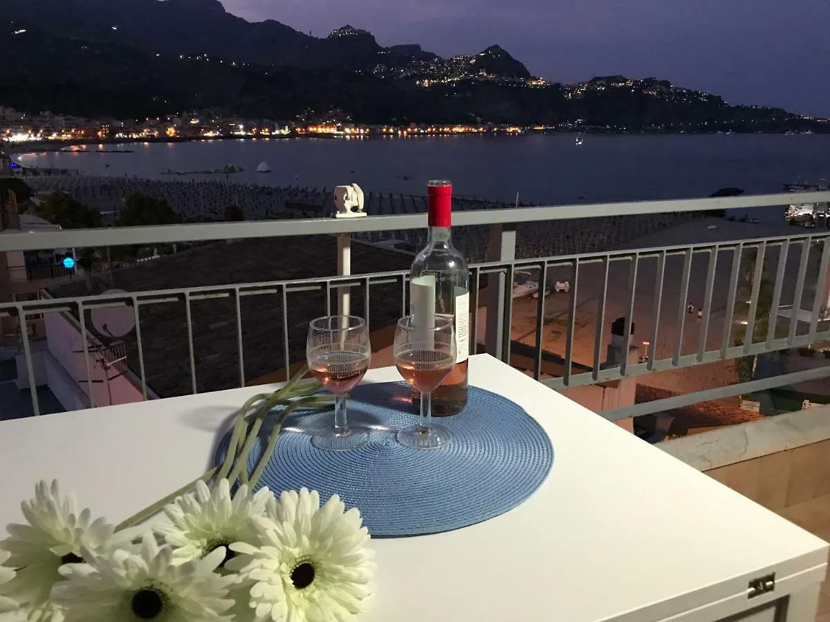 Apartament Belvedere Naxos 10 Giardini-Naxos 0*,  Włochy