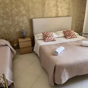 Apartament Nina Con Posto Auto, Giardini-Naxos